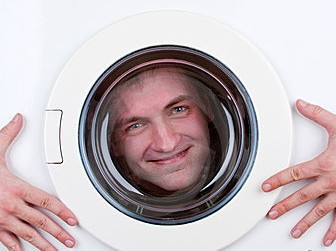 Undressed-Man-Gets-Stuck-In-Washing-Machine-During-Prank-Attempt-Gone-Wrong-413962-21
